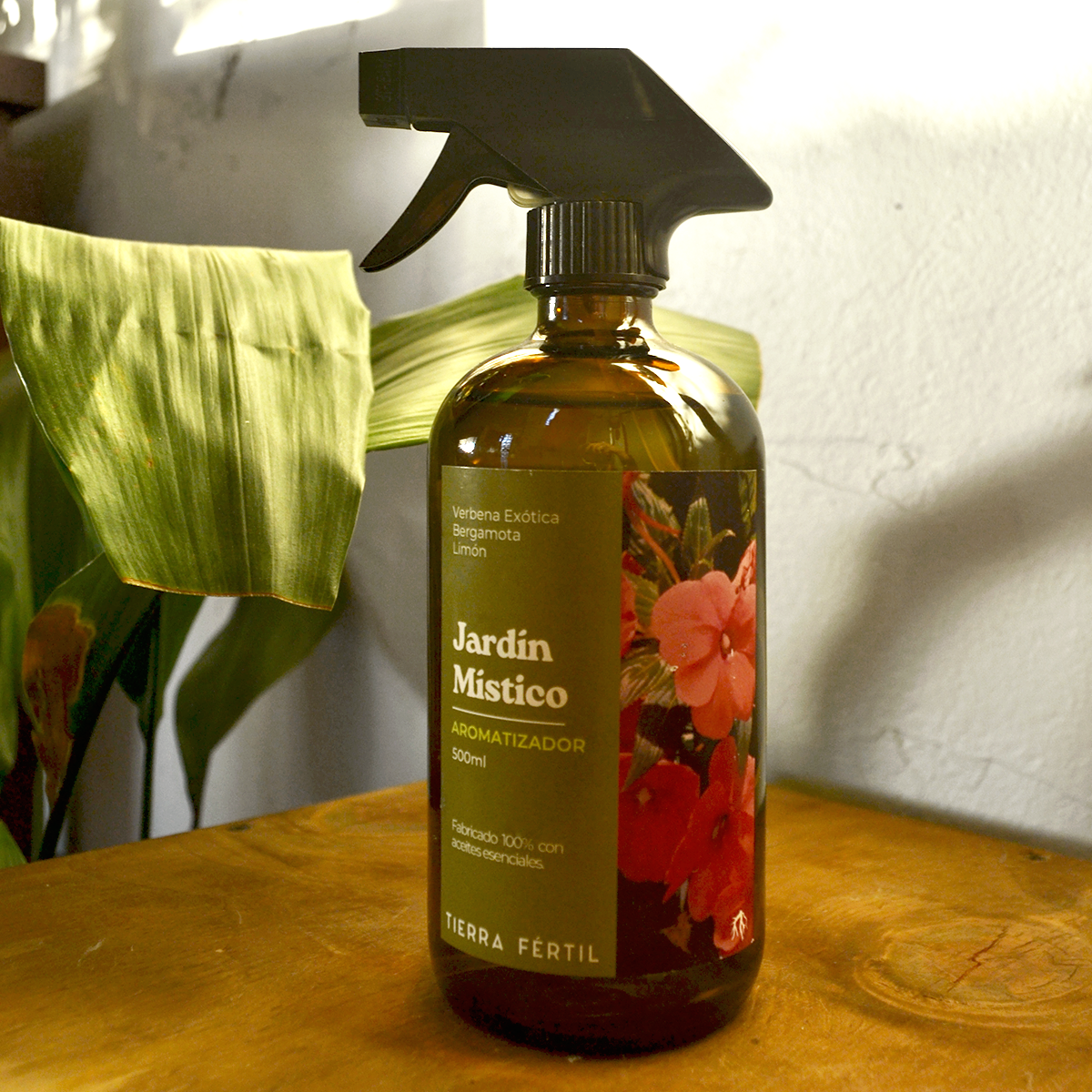 Aromatizador de hogar, para telas, ropa de  cama y ambientes. Limón, verbena y vergamota.