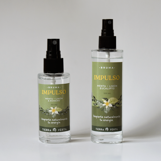 Bruma de aromaterapia Impulso con menta, limón y romero para energía y concentración.