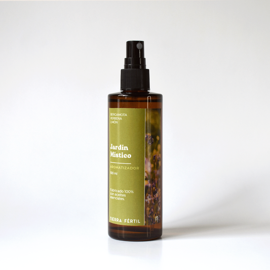 Bruma aromática natural para ambientar espacios con aroma cítrico, ideal para renovar la energía del hogar