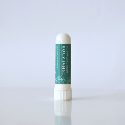 Inhalador nasal de aromaterapia con eucalipto, menta y ciprés para descongestionar y aliviar las vías respiratorias