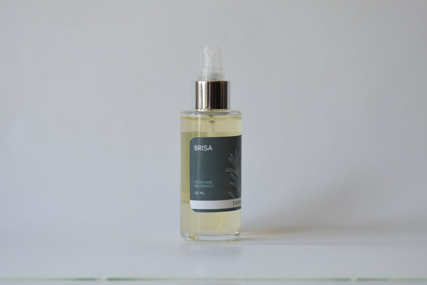 Perfume de aromaterapia con ciprés y cedro para claridad mental, frescura y renovación
