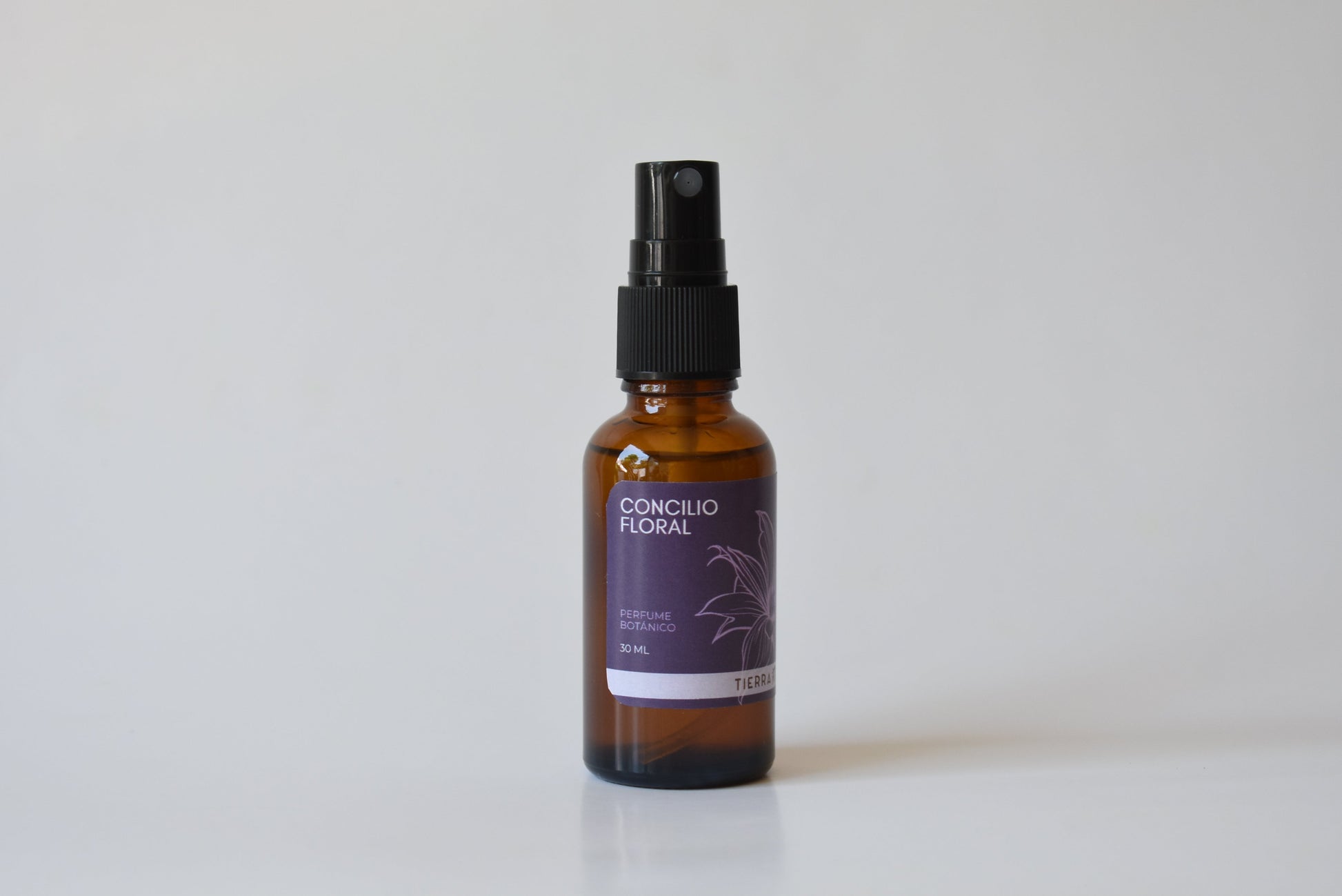 Perfume botánico Concilio Floral con incienso, lavanda y salvia, aroma floral herbal natural sin fragancias sintéticas