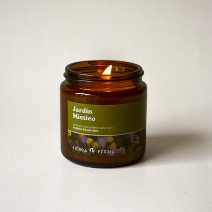 Vela de soya orgánica Jardín Místico con limón, verbena y bergamota para aromatizar el hogar con aroma cítrico